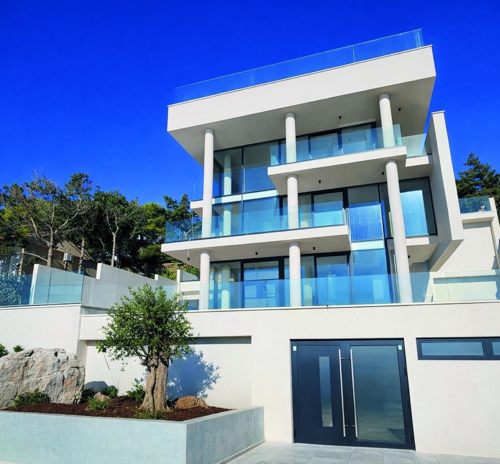 Villa Infinity — Neubau über der Adria
